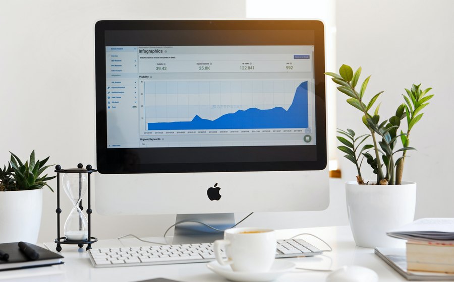 How To Choose a Profitable Niche for Your Blog (+ Tons of Ideas) Choose a winning ideas